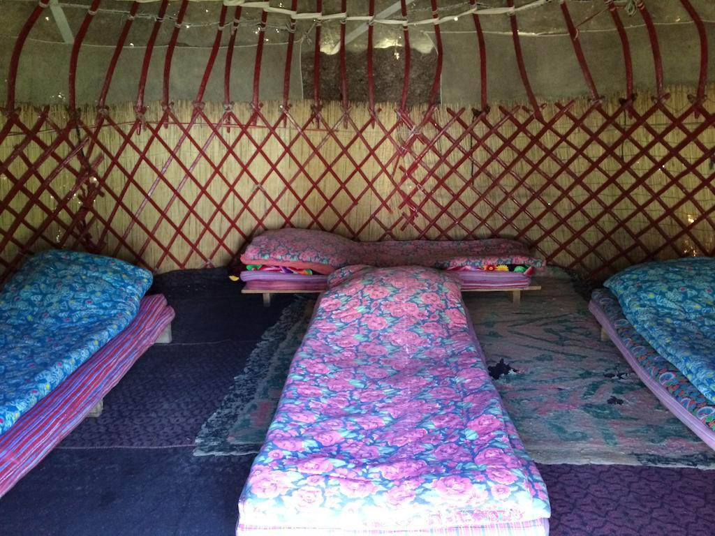 Arista Yurt Camp 호텔 카라콜 외부 사진